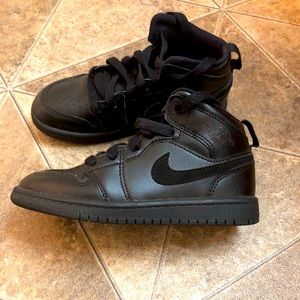 Black Air Jordan 1